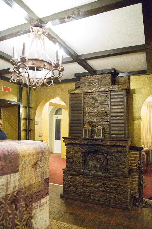 Hotel KRTs Korona Sudilovichi Zewnętrze zdjęcie